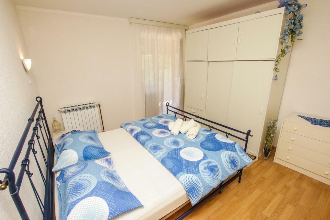 Apartment Dori ポレッチ エクステリア 写真